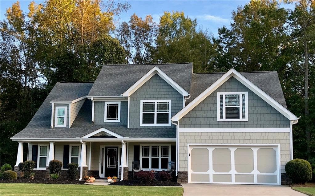 4 bedroom, 2,689 sq ft single family residence sold at 5511 Woodstream Court, Gainesville, GA 30507