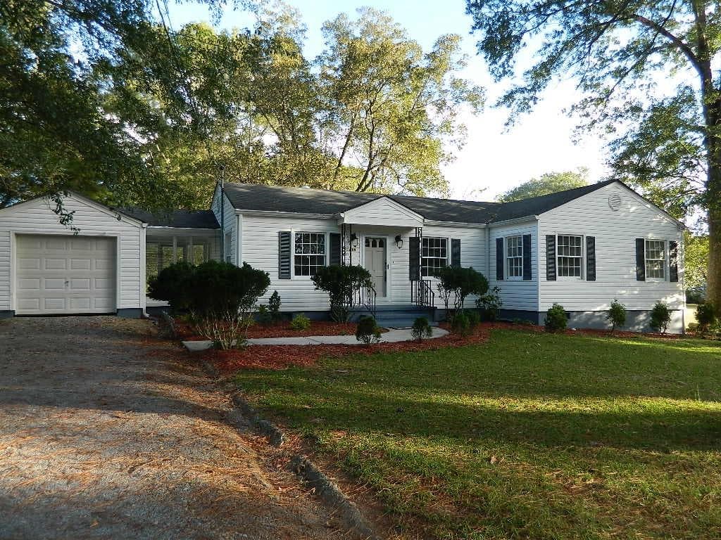 614 W Girard Avenue, Cedartown, GA 30125 — most recent listing photo