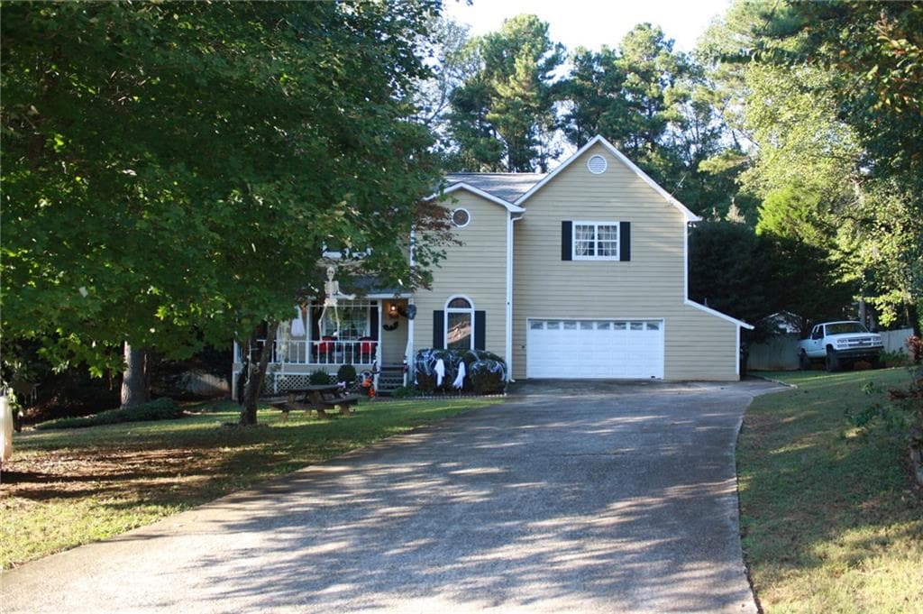 3592 Sharon Court, Douglasville, GA 30135 — most recent listing photo