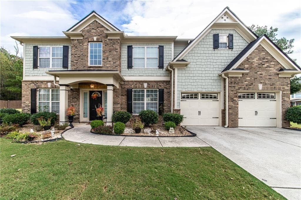 4 bedroom, 3,344 sq ft single family residence sold at 7104 Secret Rose, Douglasville, GA 30134