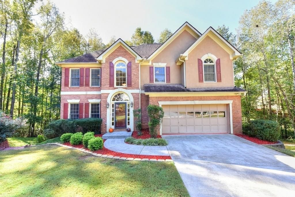 4 bedroom, 2,235 sq ft single family residence sold at 1444 Burycove Circle, Lawrenceville, GA 30043