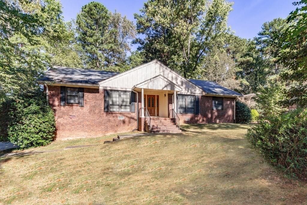 3 bedroom, 2,141 sq ft single family residence sold at 2614 Peeler Road, Atlanta, GA 30360