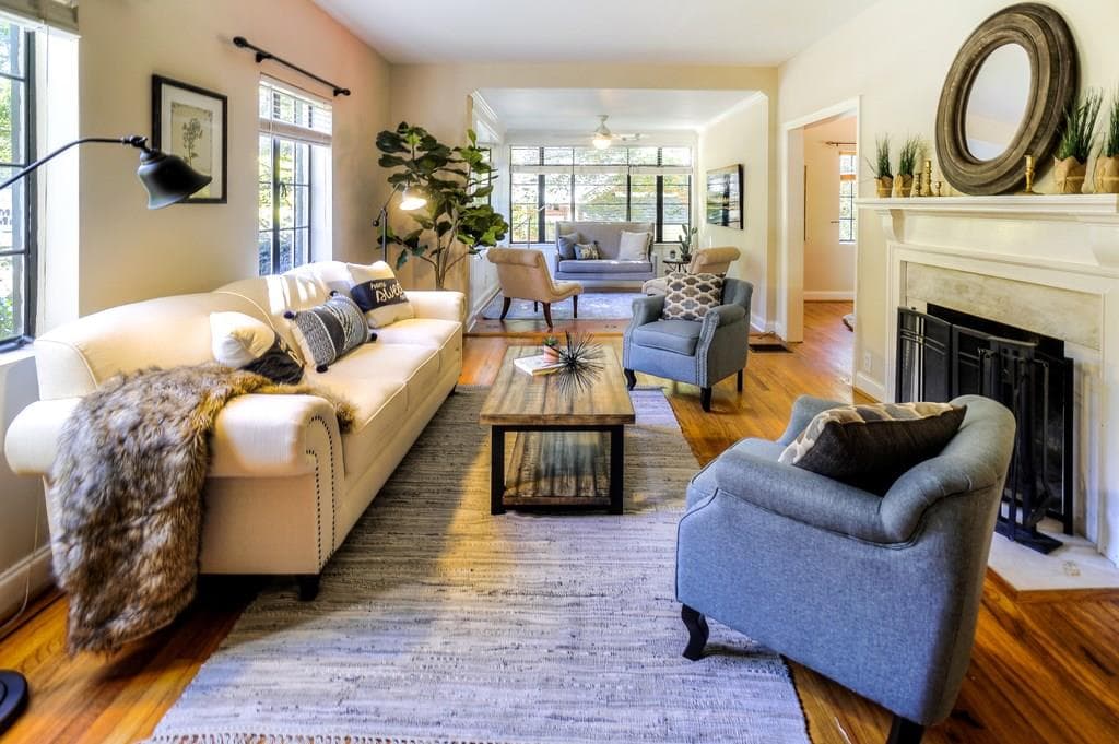 3 bedroom, 1,797 sq ft single family residence sold at 518 Princeton Way, Atlanta, GA 30307