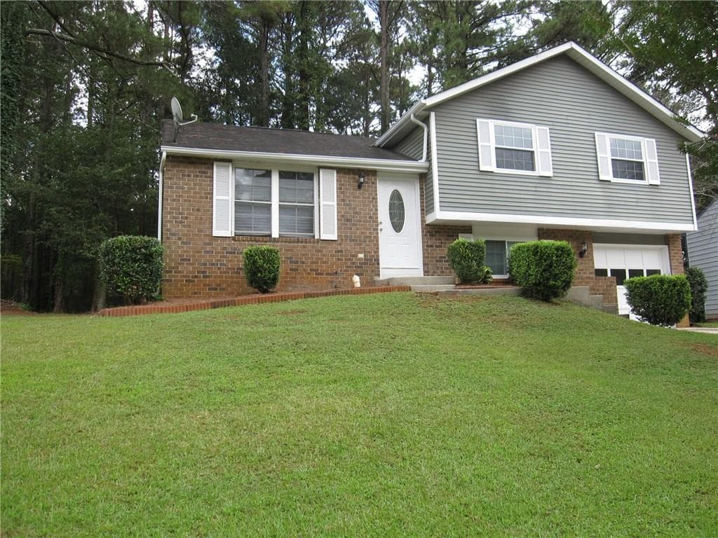 4823 White Oak Trail, Stone Mountain, GA 30088 — most recent listing photo