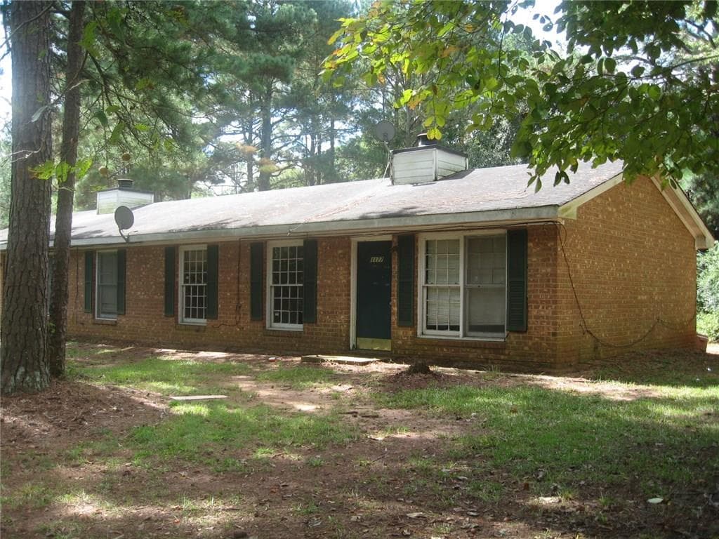 4 bedroom townhouse sold at 1175 Tallassee Road, Athens, GA 30606