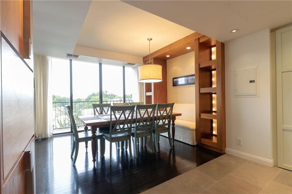 2 bedroom, 1,641 sq ft condominium sold at 145 15th Street 435, Atlanta, GA 30309
