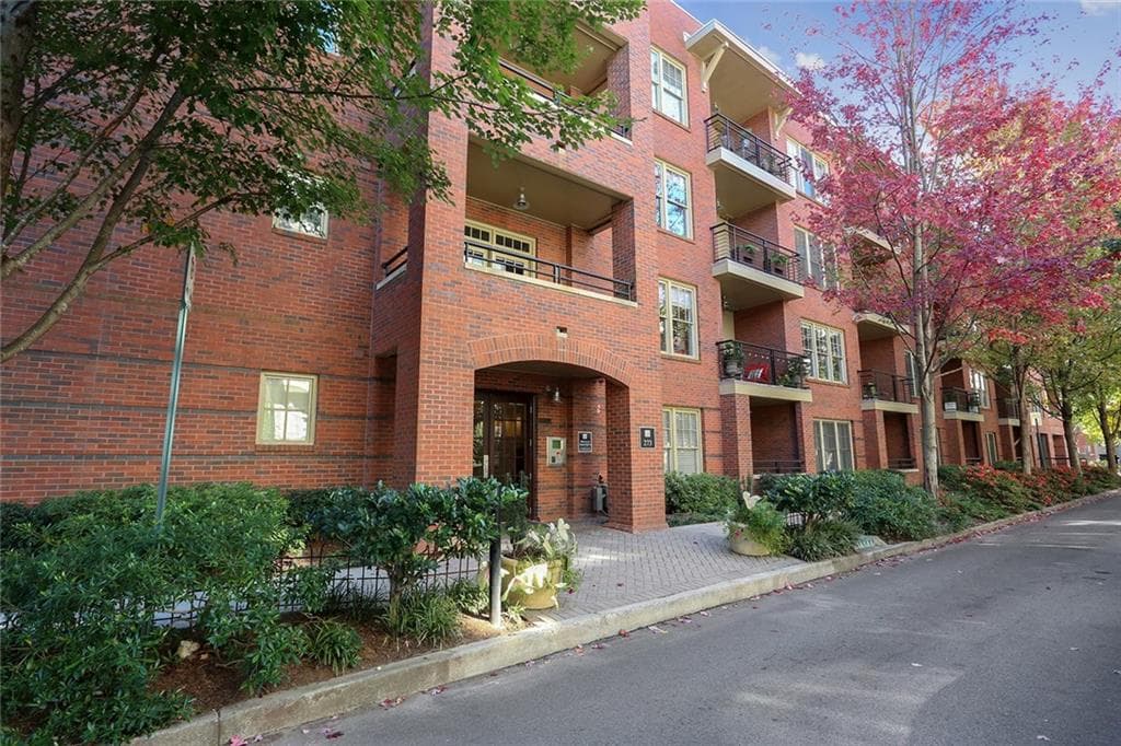 1 bedroom, 921 sq ft condominium sold at 273 12th Street 114, Atlanta, GA 30309