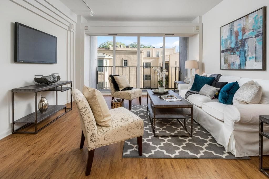 1 bedroom, 862 sq ft condominium sold at 145 15th Street 201, Atlanta, GA 30309