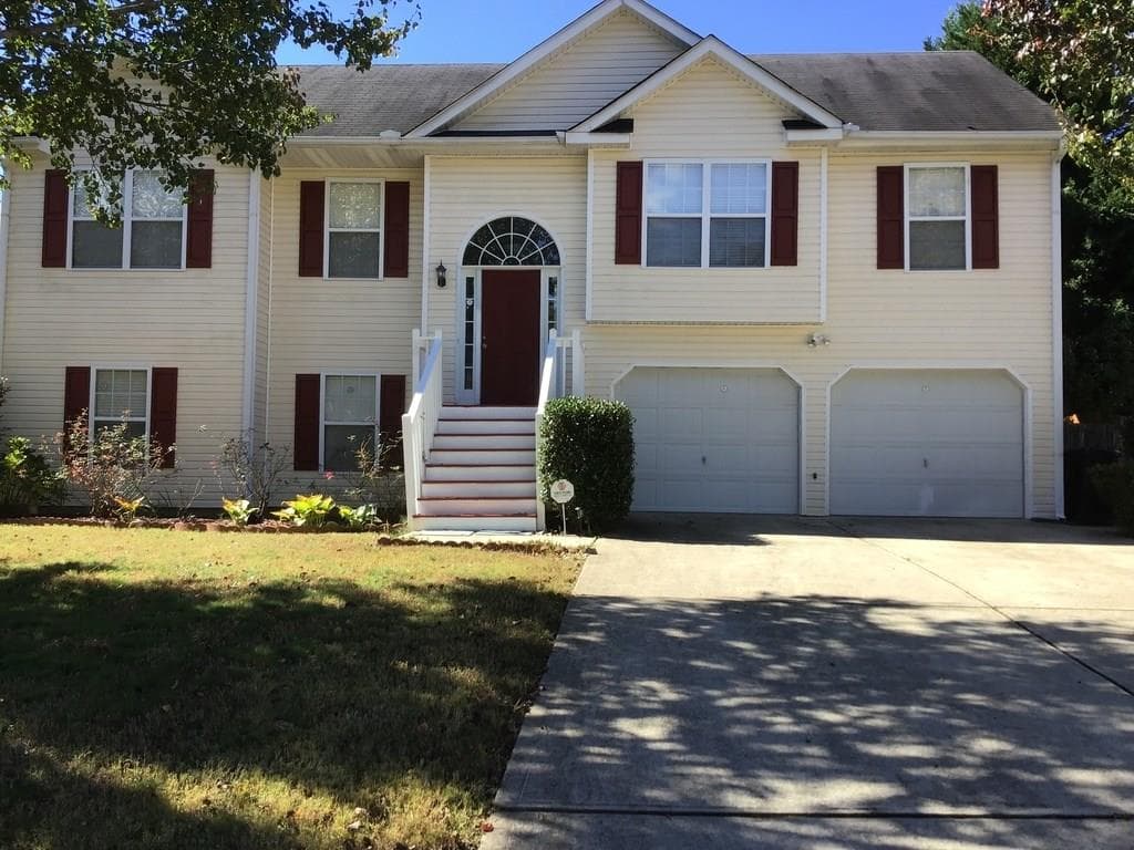 4 bedroom, 1,468 sq ft single family residence sold at 2945 ROLLING Lane, Douglasville, GA 30187