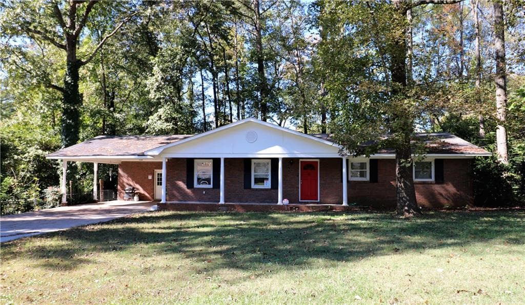 3 bedroom, 1,580 sq ft single family residence sold at 2683 Stardust Trail, Decatur, GA 30034