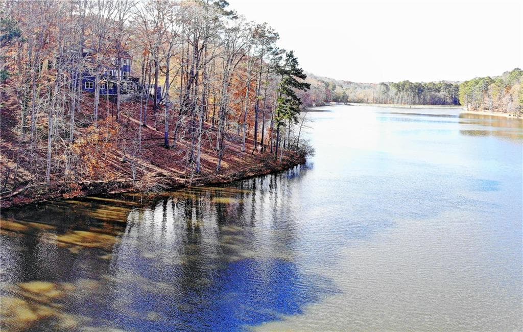 4 bedroom, 3,470 sq ft single family residence sold at 785 MARSHVIEW CLOSE, Roswell, GA 30076