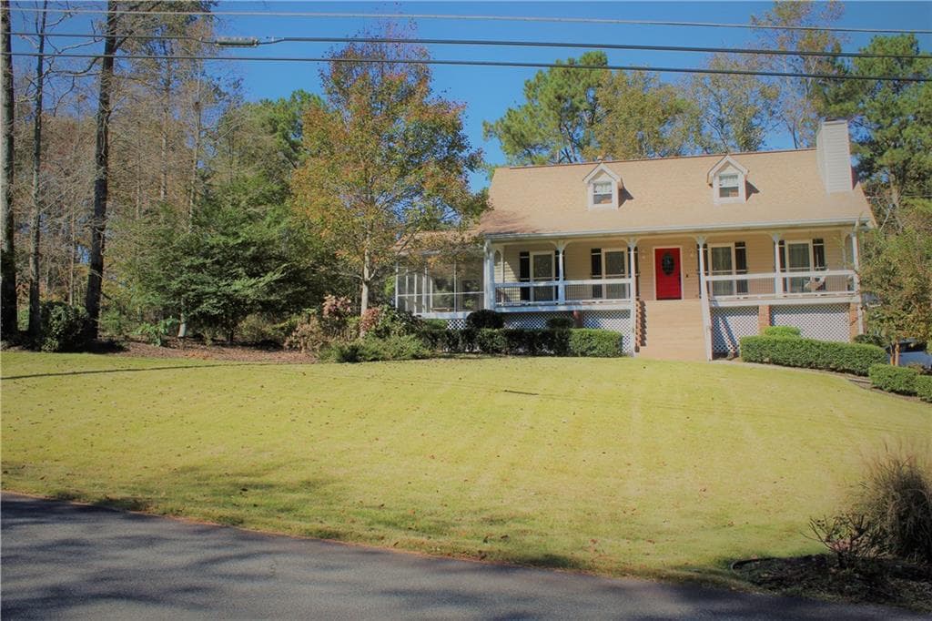 3 bedroom, 1,848 sq ft single family residence sold at 309 Honey Suckle Terrace, Woodstock, GA 30188