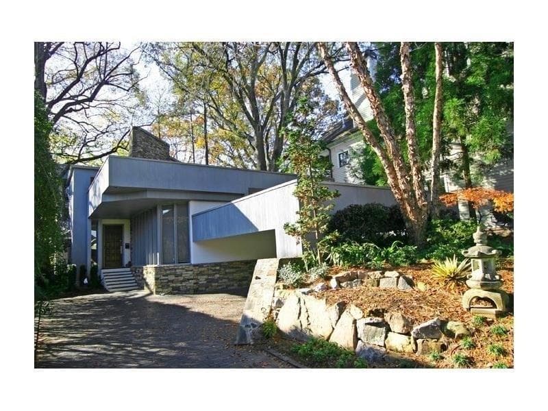 3 bedroom single family residence sold at 391 9th Street, Atlanta, GA 30309