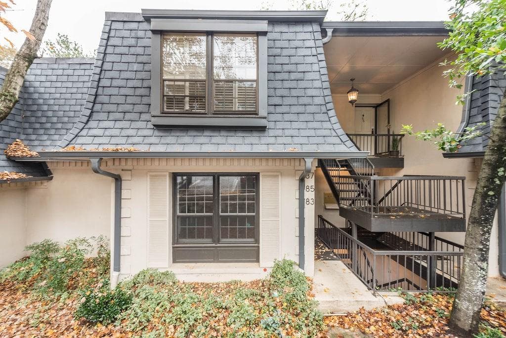 1 bedroom condominium sold at 85 LaRue Place, Atlanta, GA 30327