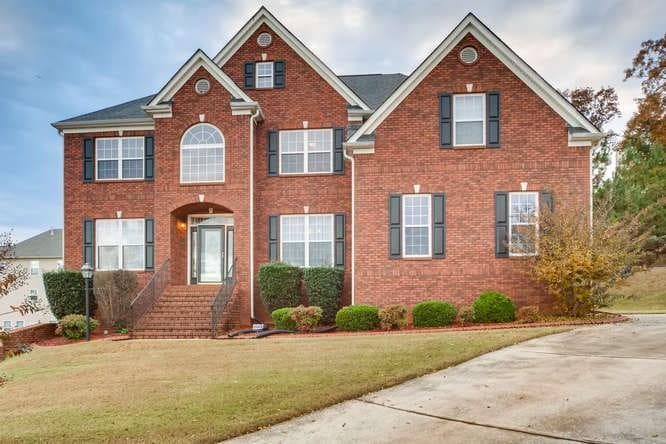 5 bedroom, 4,803 sq ft single family residence sold at 2443 Manal Way, Douglasville, GA 30135