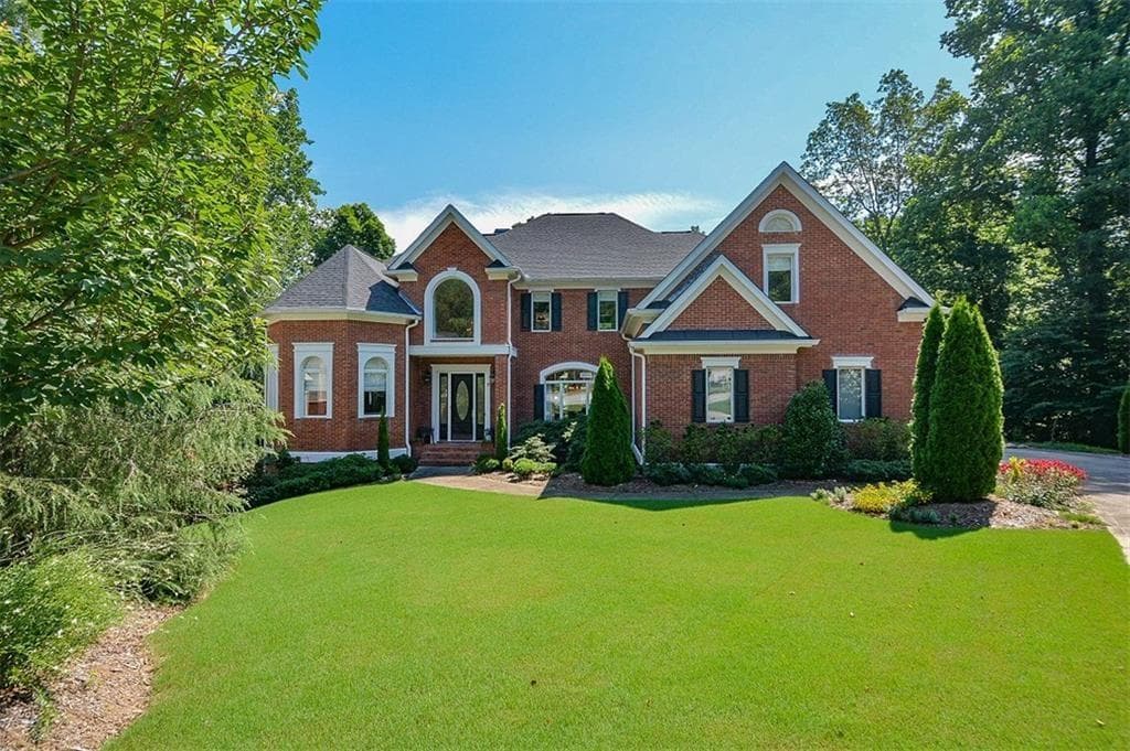6 bedroom, 6,298 sq ft single family residence sold at 4799 Winterview Lane, Douglasville, GA 30135
