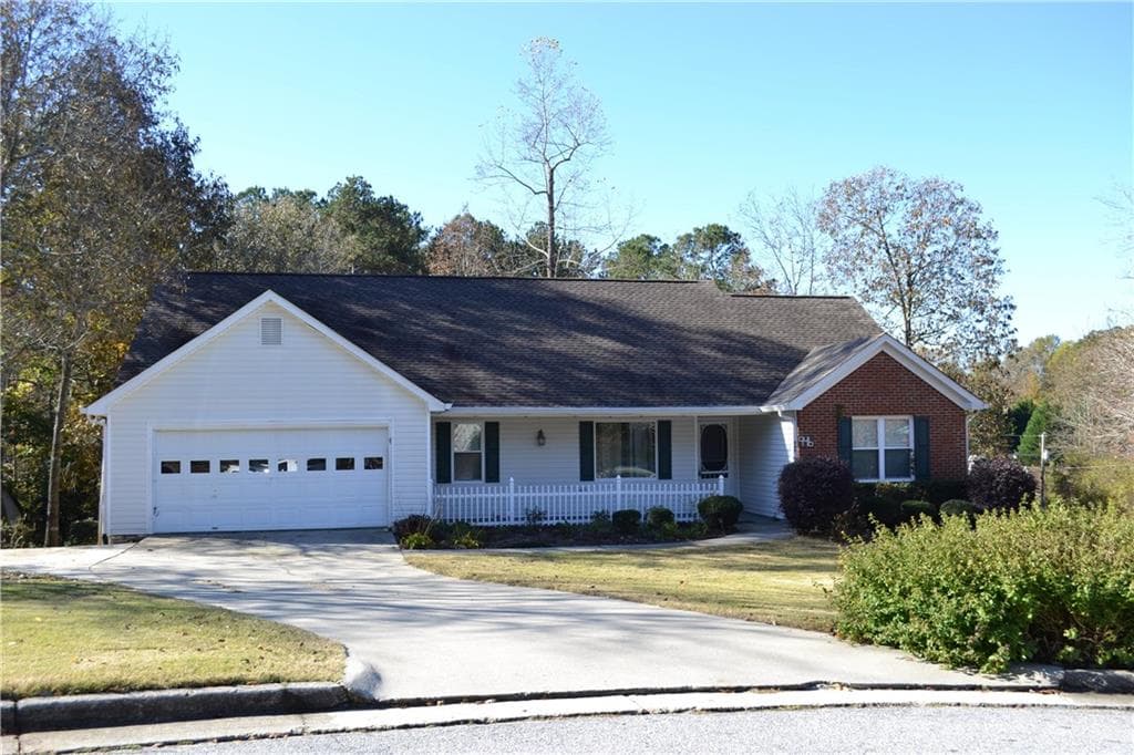 946 Streamwater Cove, Lawrenceville, GA 30045 — most recent listing photo