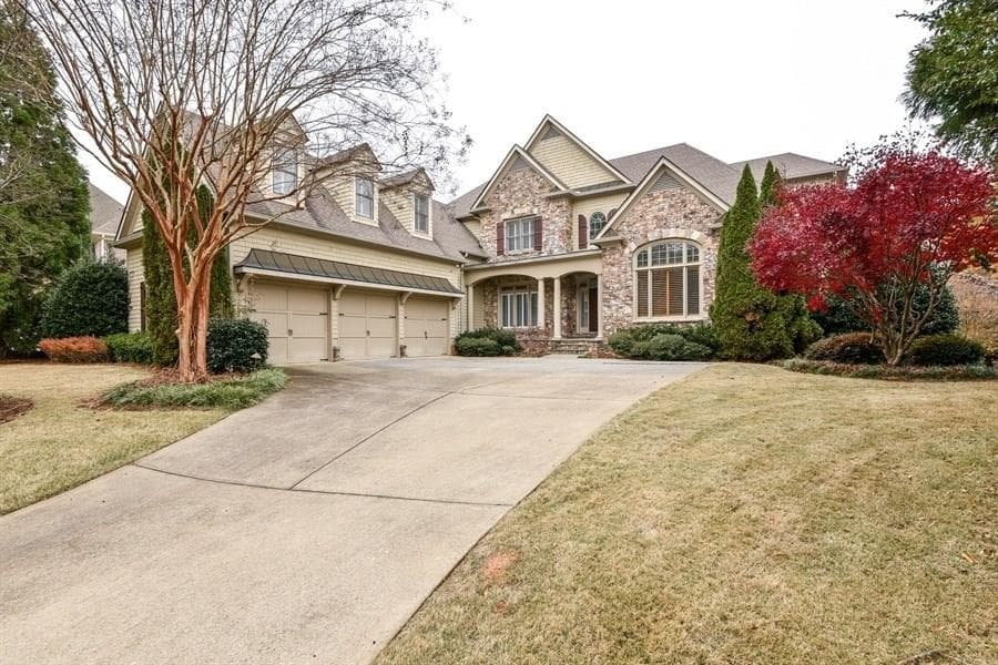 3555 Langley Oaks Court, Marietta, GA 30067 — most recent listing photo