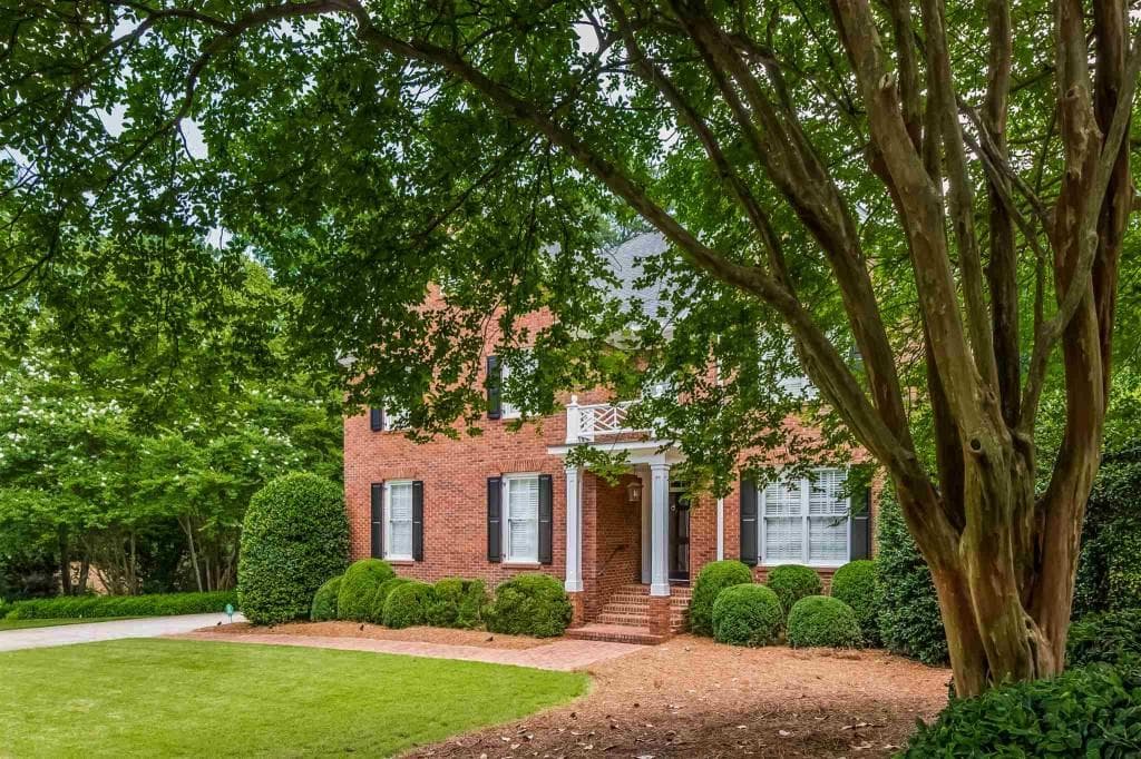 5 bedroom, 5,056 sq ft single family residence sold at 4309 Orchard Valley Drive, Atlanta, GA 30339