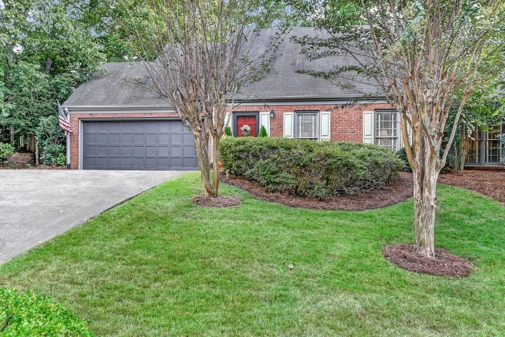 671 Oakledge Drive, Marietta, GA 30060 — most recent listing photo