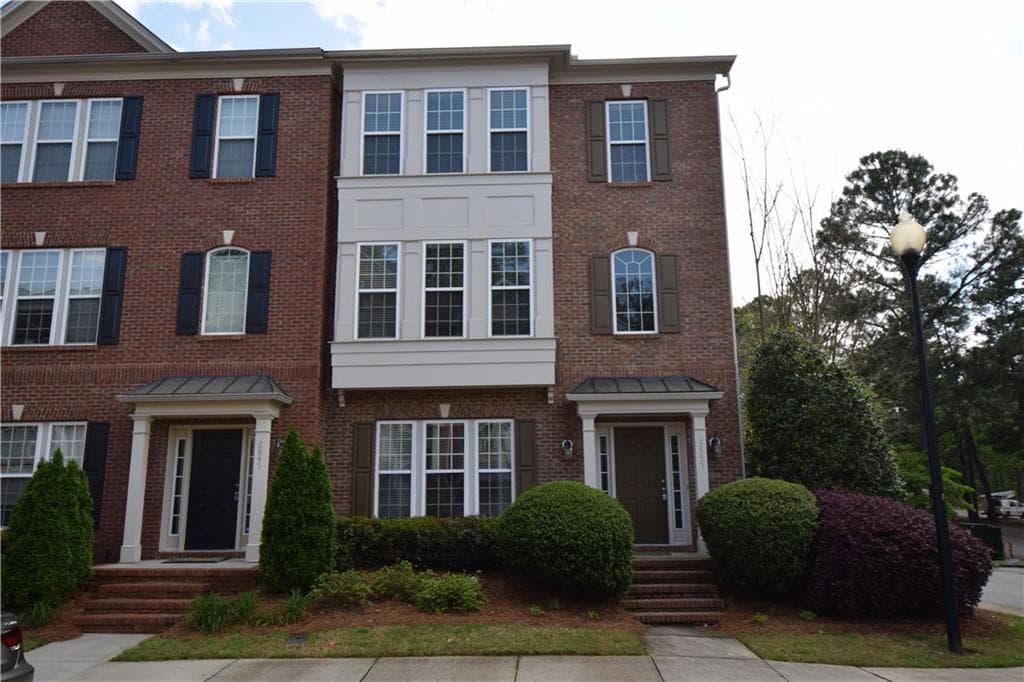 3 bedroom, 2,232 sq ft townhouse sold at 2849 Loftview Square 6, Atlanta, GA 30339
