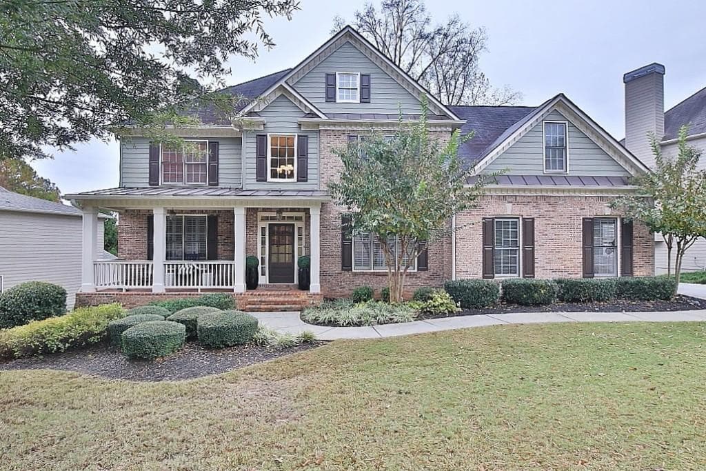 6 bedroom, 4,988 sq ft single family residence sold at 818 Golden Wood Trace, Canton, GA 30114