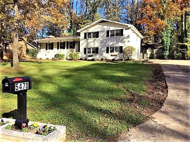 4 bedroom, 2,632 sq ft single family residence sold at 5470 Blackhawk Drive, Acworth, GA 30102