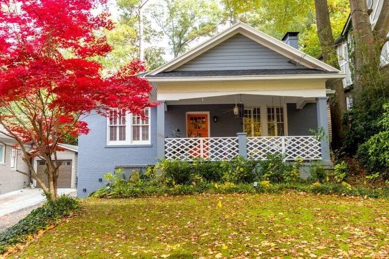 3 bedroom, 1,419 sq ft single family residence sold at 2419 Glenwood Drive, Atlanta, GA 30305