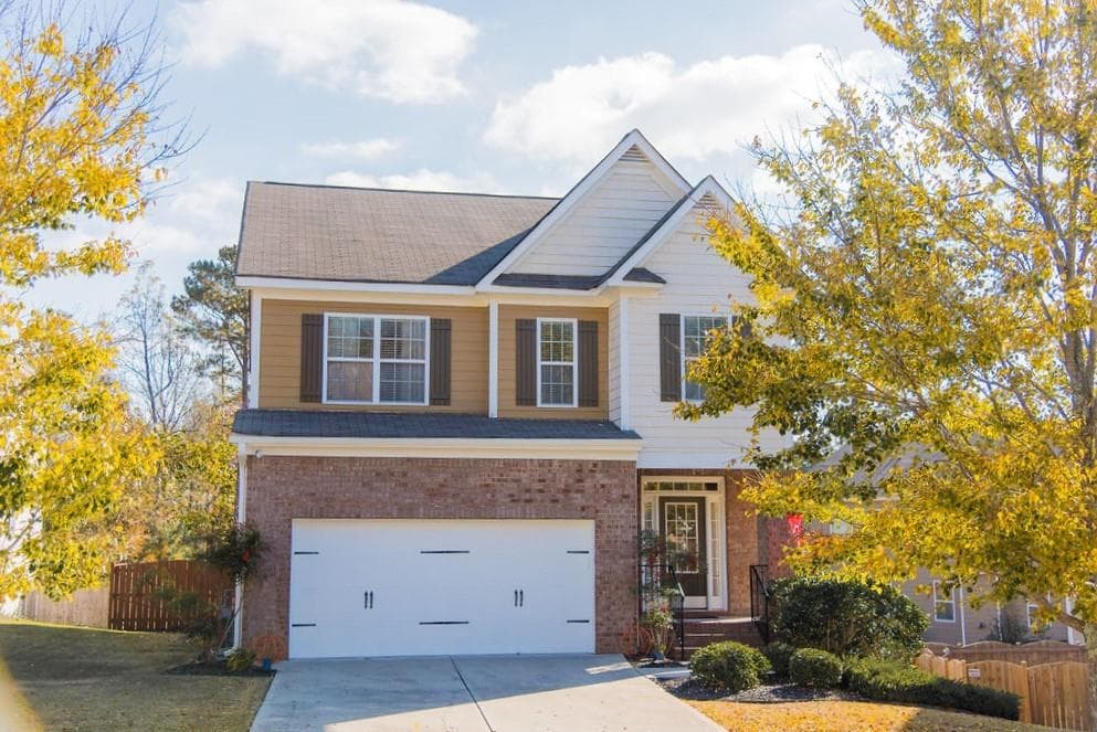3 bedroom, 2,217 sq ft single family residence sold at 604 Little Shoals Court, Canton, GA 30115