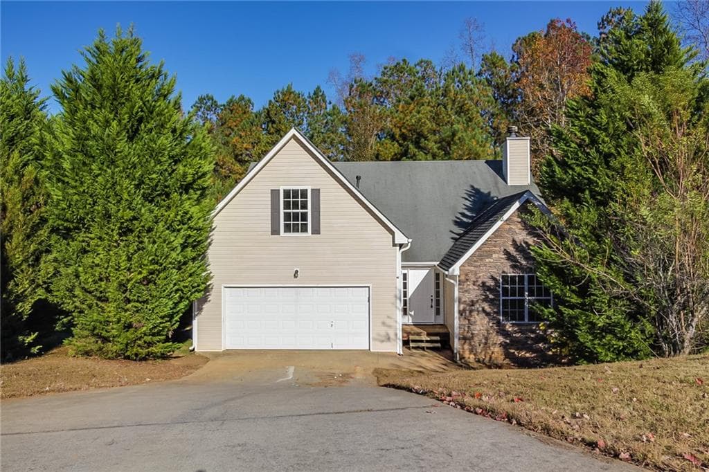 4 bedroom, 1,895 sq ft single family residence sold at 145 Legend Creek Drive, Canton, GA 30114