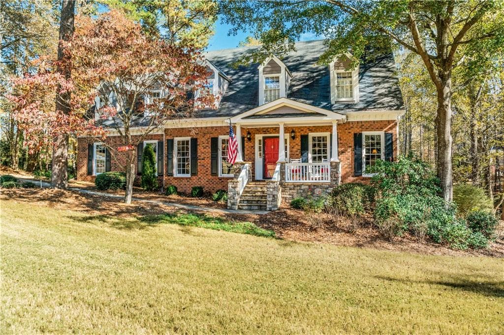 4 bedroom, 2,394 sq ft single family residence sold at 312 Westminister Lane, Lilburn, GA 30047