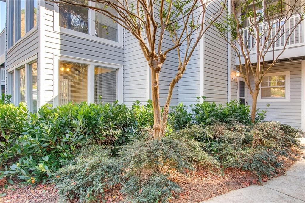 2766 Suwanee Way, Marietta, GA 30067 — most recent listing photo