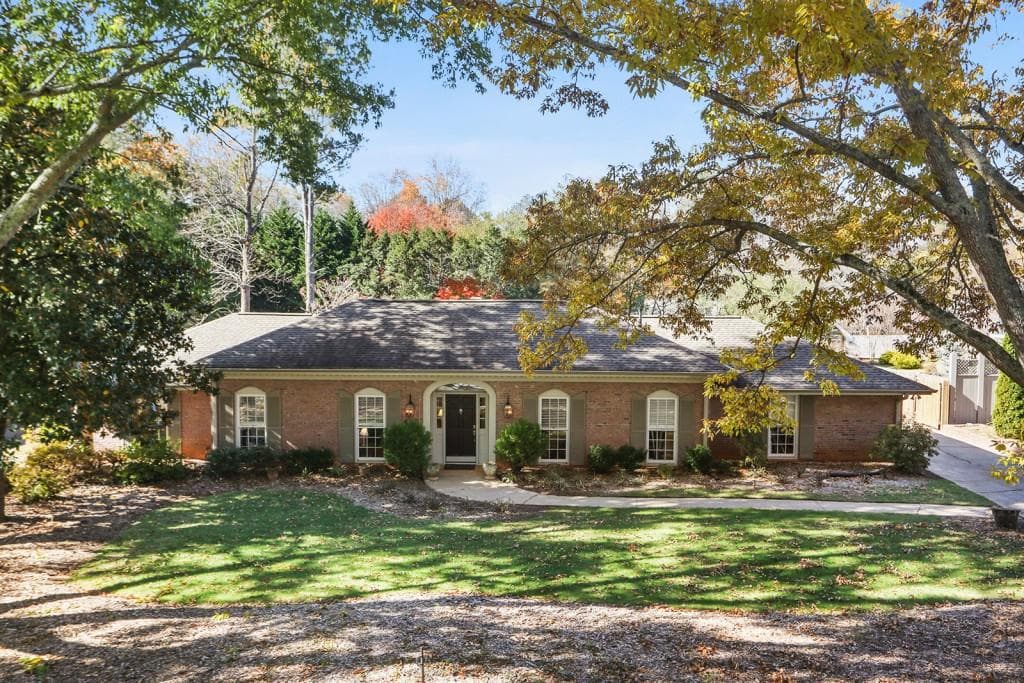 430 Wavetree Drive, Roswell, GA 30075 — most recent listing photo