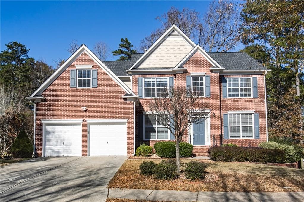 5 bedroom, 2,768 sq ft single family residence sold at 409 Whisper Wind Lane, Woodstock, GA 30188