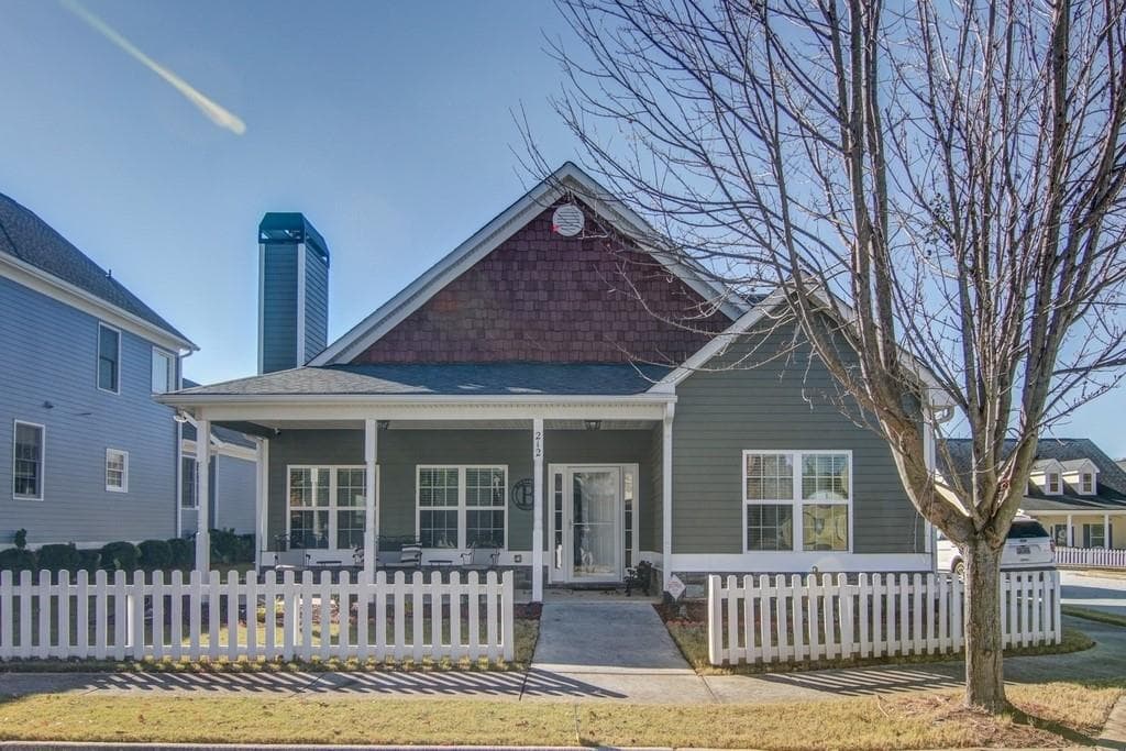 212 ROGUE Road, Social Circle, GA 30025 — most recent listing photo