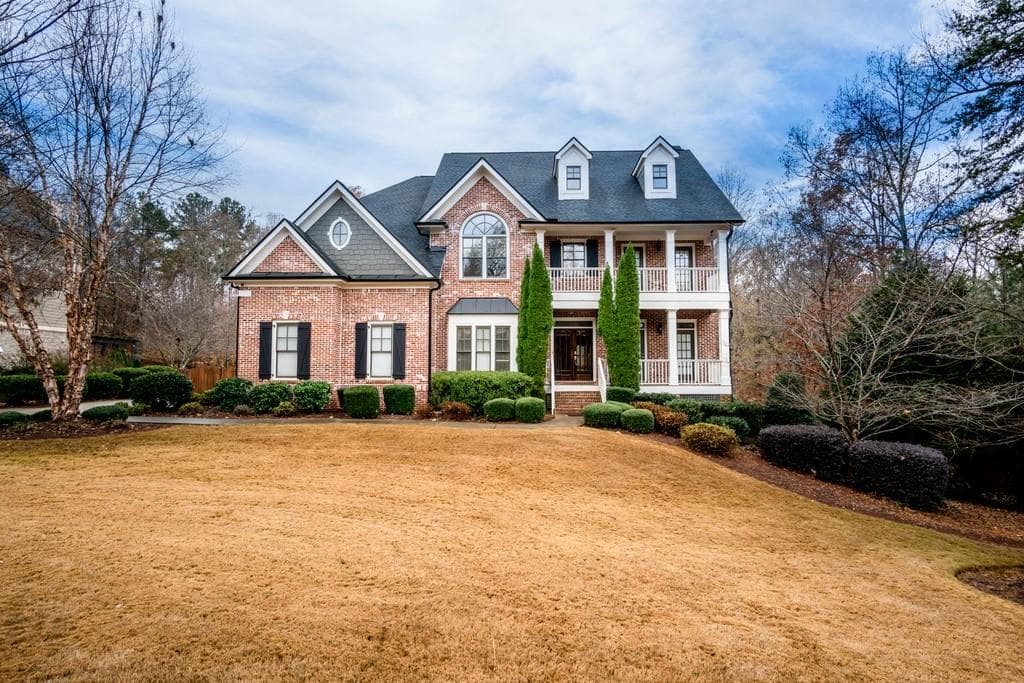 6 bedroom, 4,929 sq ft single family residence sold at 1605 Brooke Street, Canton, GA 30115