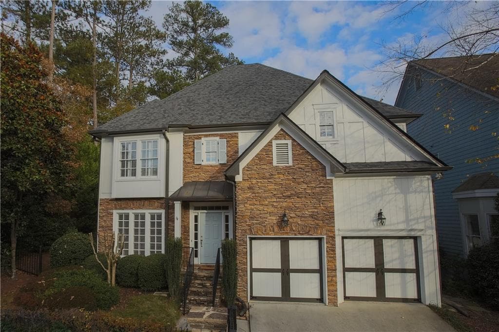 3 bedroom, 3,116 sq ft single family residence sold at 2635 Brookline Circle, Brookhaven, GA 30319