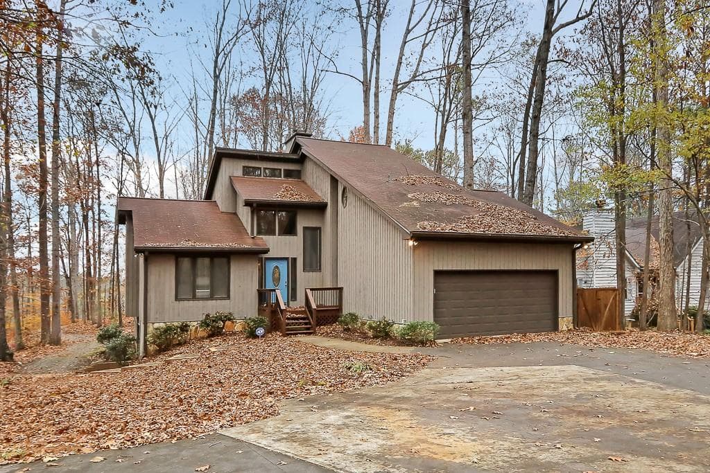3 bedroom, 1 sq ft single family residence sold at 241 SUNDOWN Way, Dawsonville, GA 30534