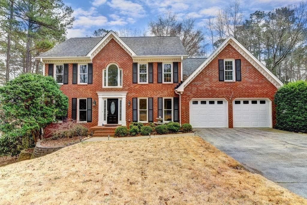 4 bedroom, 3,782 sq ft single family residence sold at 3444 Laurel Green Court, Kennesaw, GA 30144