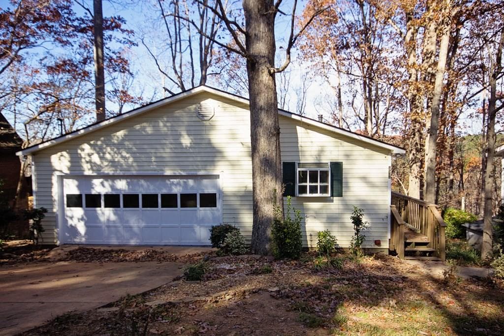 2 bedroom, 1,782 sq ft single family residence sold at 5755 MERCEDES Drive, Cumming, GA 30041
