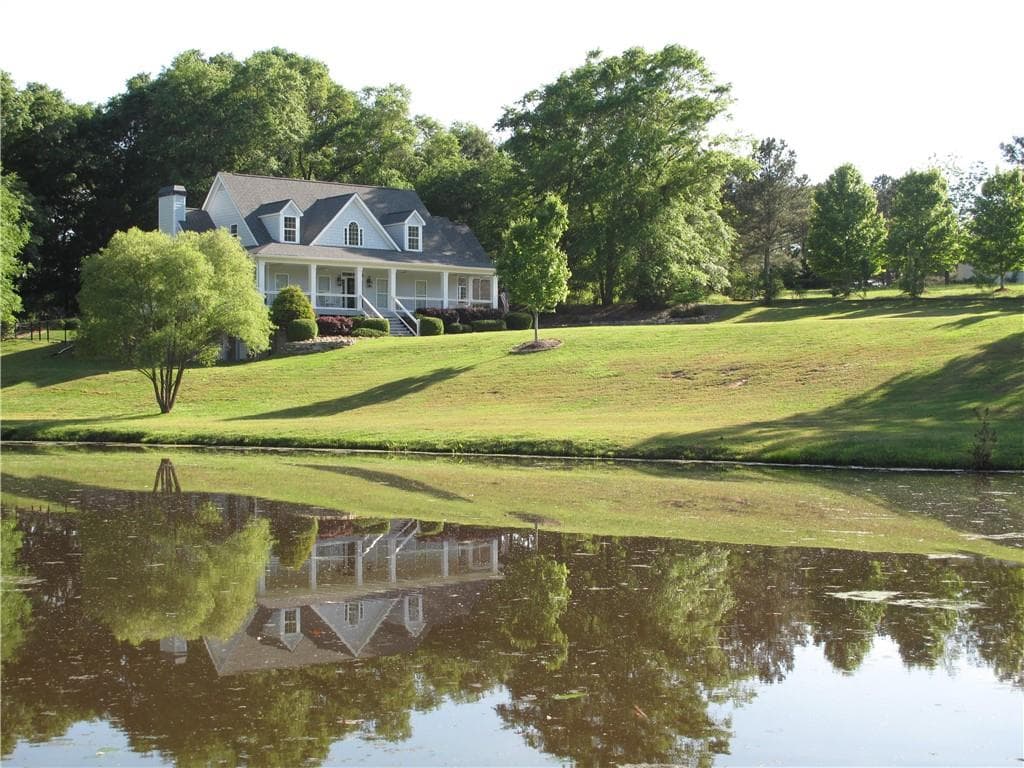 5 bedroom, 3,148 sq ft single family residence sold at 3130 Youth Monroe Road, Loganville, GA 30052