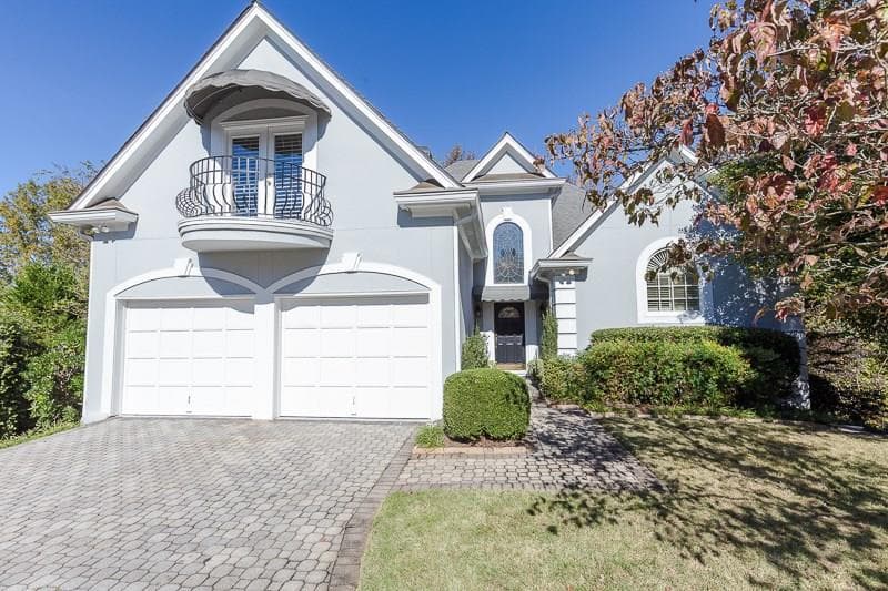 5 bedroom, 5,017 sq ft single family residence sold at 4217 Wieuca Overlook, Atlanta, GA 30342