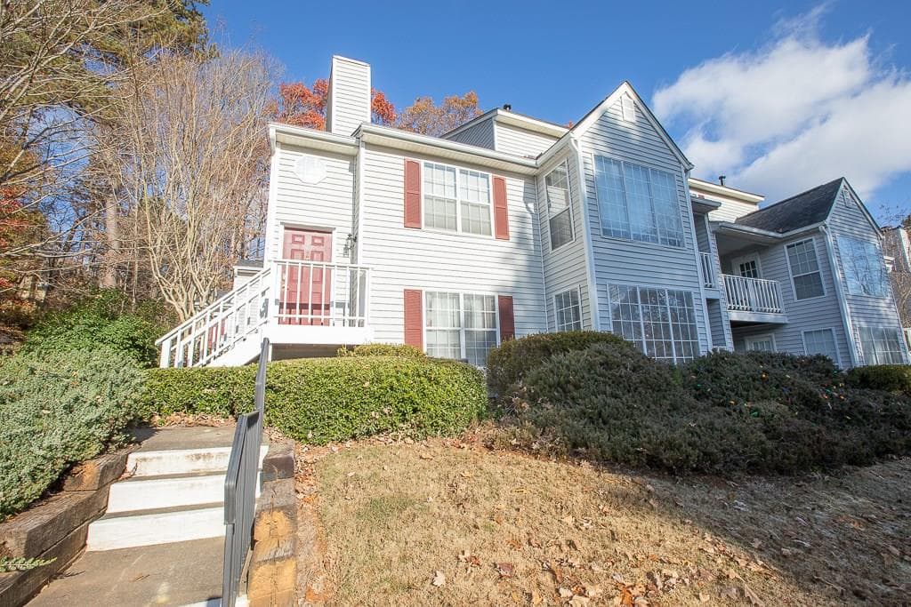 824 Glenleaf Drive, Peachtree Corners, GA 30092 — most recent listing photo