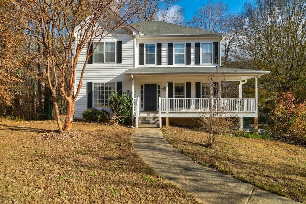 3 bedroom, 2,228 sq ft single family residence sold at 712 Habersham Place, Canton, GA 30115