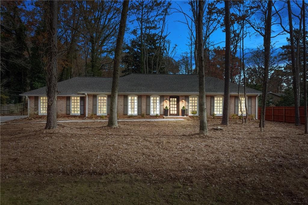 5 bedroom single family residence sold at 2743 Laurelwood Road, Atlanta, GA 30360