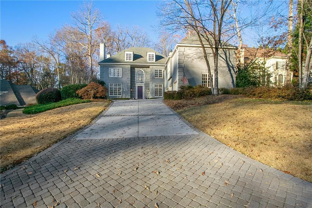 6 bedroom, 8,317 sq ft single family residence sold at 866 Carlton Ridge, Atlanta, GA 30342