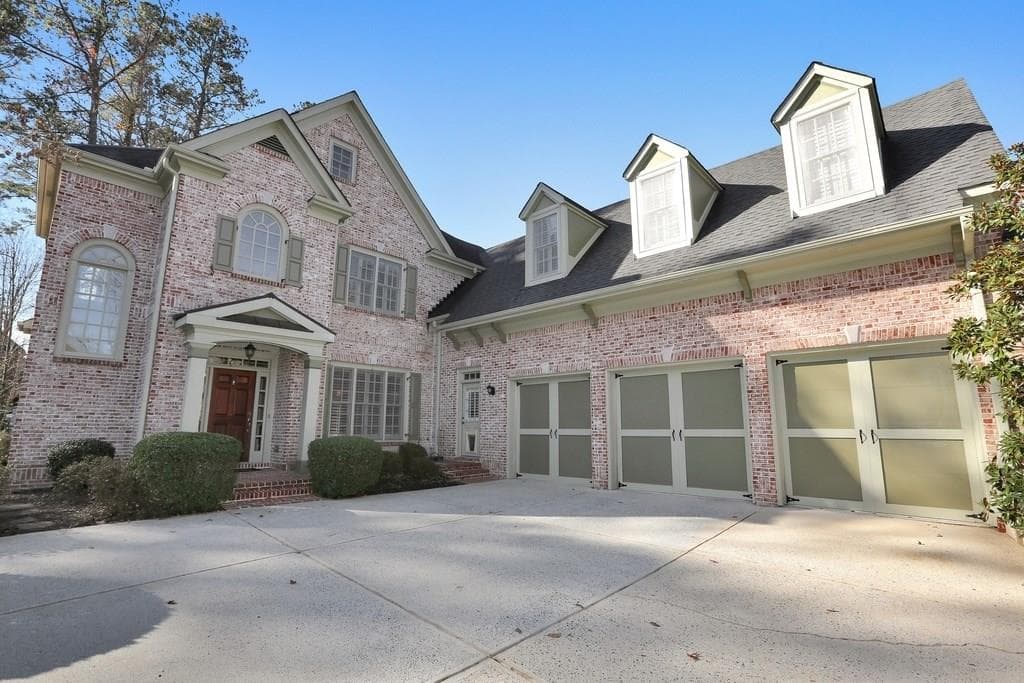 4 bedroom, 4,116 sq ft single family residence sold at 2091 Kilbirnie Court, Kennesaw, GA 30152