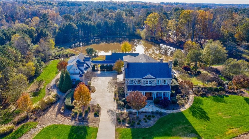 6 bedroom, 11,450 sq ft single family residence sold at 13620 Hopewell Road, Milton, GA 30004