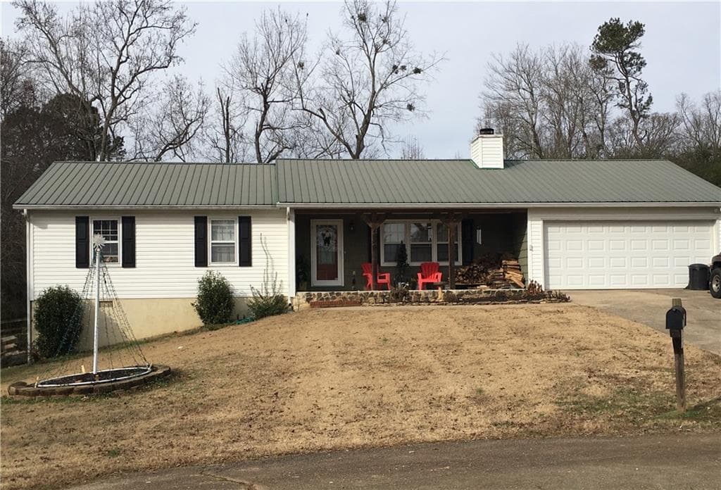 3 bedroom, 1,468 sq ft single family residence sold at 4422 Price Way, Gainesville, GA 30506
