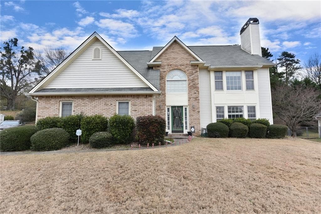 4 bedroom, 2,197 sq ft single family residence sold at 2475 ASHTON BROOKE Trail, Buford, GA 30519